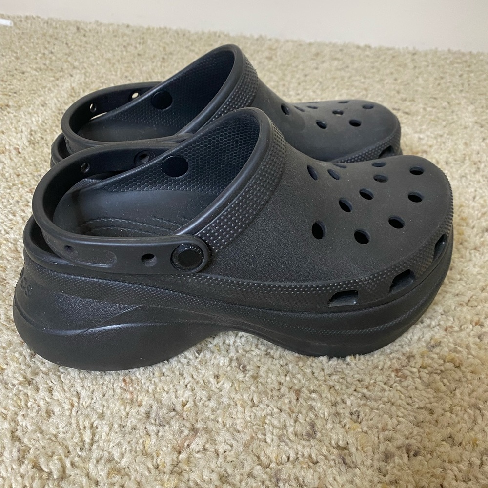Bae crocs